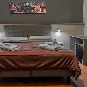 La Rosa Di 3*, Firenze Italia