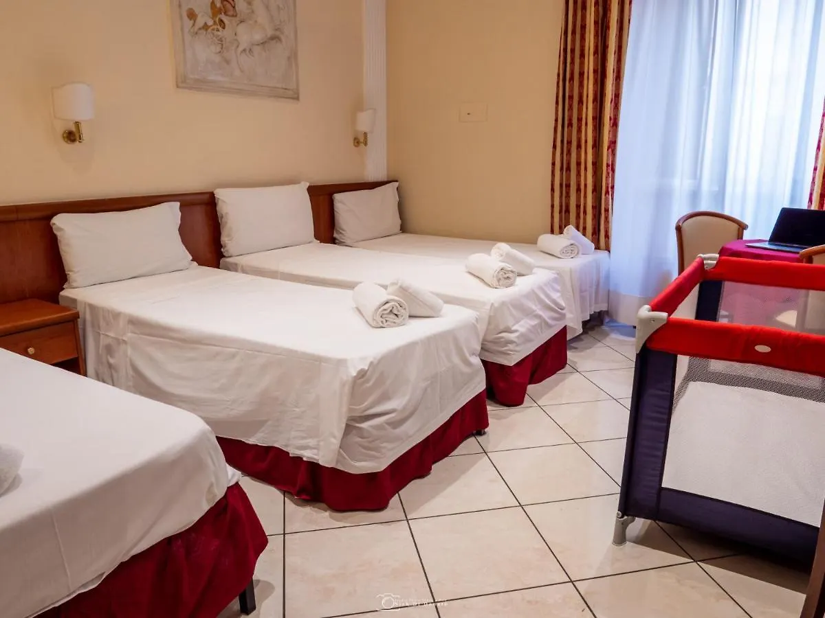 Hotel Suite Caesar Roma Italia