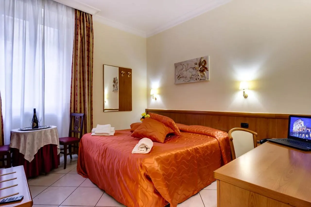 **  Hotel Suite Caesar Roma Italia