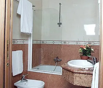 Hotel Suite Caesar Roma Italia